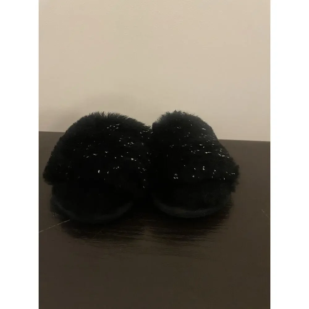 UGG Fluff Yeah Slide‎ Black Toddler Size 4-5